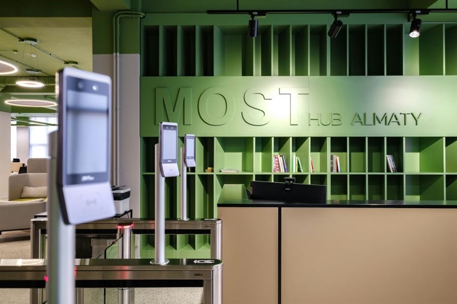 most-it-hub-almaty-interior-01-1024x682
